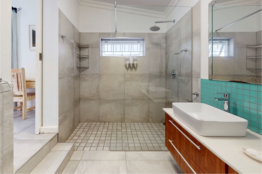 4 Bedroom Property for Sale in Middedorp Western Cape